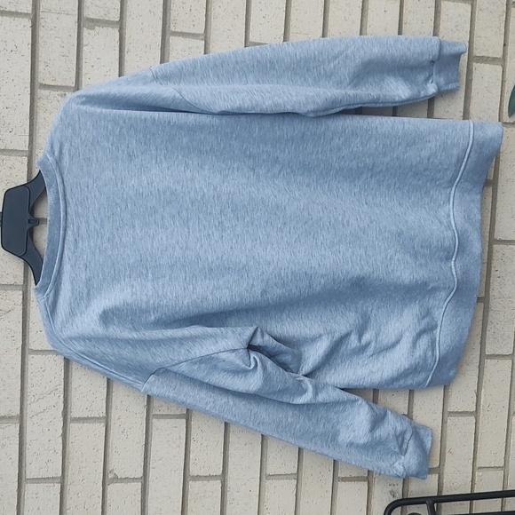 Dolly Parton Sweatshirt - Picture 8 of 10